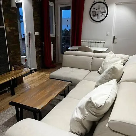 Appartement Convivial Pour Sejourner Le Kremlin-Bicêtre Buitenkant foto